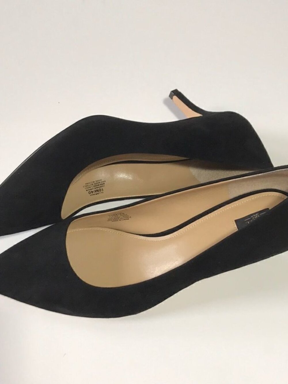G.I.L.I. GI-Loriana Pointed Toe Mid-heel Pumps